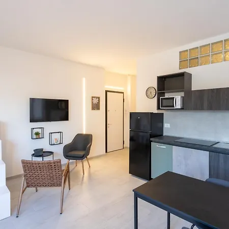 Apartment 01 Balzaretti - Smart *